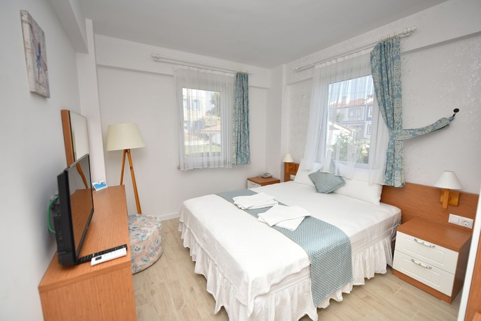 Imagen de la habitación del Garden Ada Hotel. Foto 8