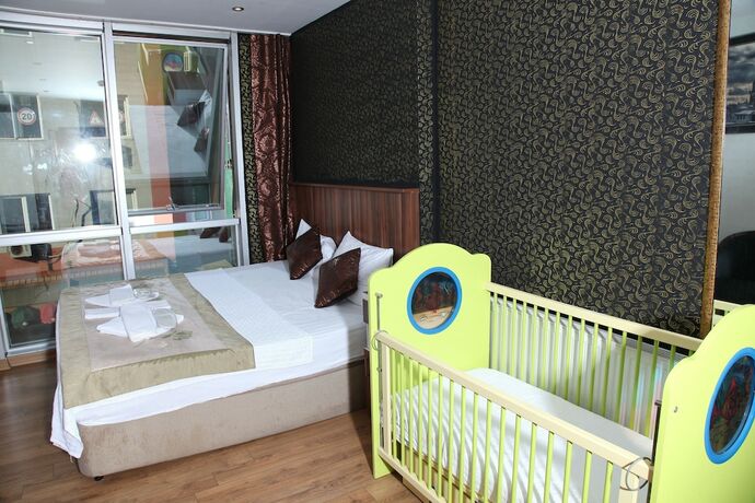 Imagen de la habitación del Garden Hill Hotel. Foto 17