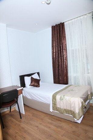 Imagen de la habitación del Garden Hill Hotel. Foto 18