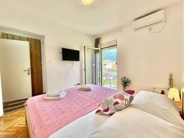 Imagen general del Garden House Budva. Foto 6