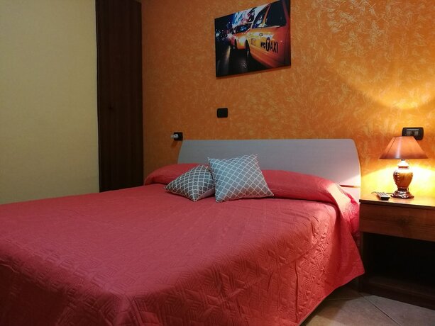 Imagen de la habitación del Garden Inn, Capua. Foto 15