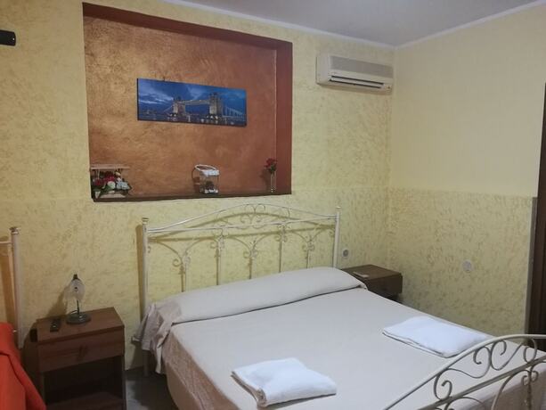 Imagen de la habitación del Garden Inn, Capua. Foto 19