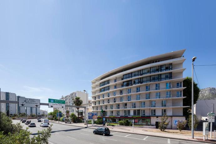 Imagen de los exteriores del Garden & City Toulon. Foto 17
