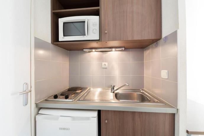 Imagen de la habitación del Garden & City Toulon. Foto 6