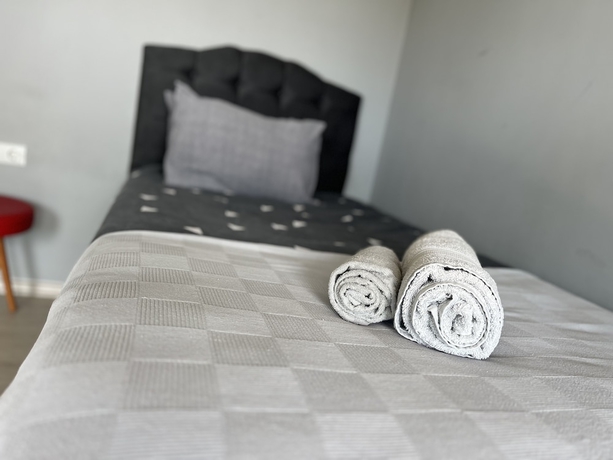 Imagen de la habitación del Gardenya Lara Suit Hotel. Foto 5