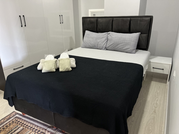 Imagen de la habitación del Gardenya Lara Suit Hotel. Foto 13