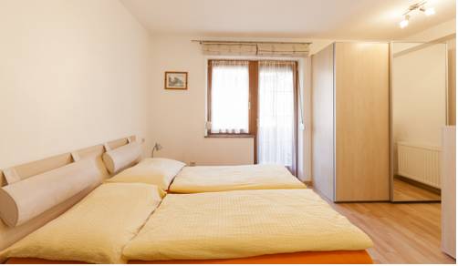 Imagen de la habitación del Garni Birkenau. Foto 5