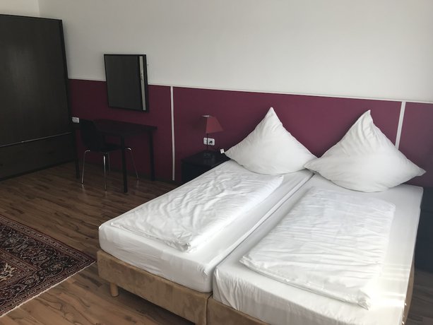 Imagen de la habitación del Garni Hotel Lore. Foto 2