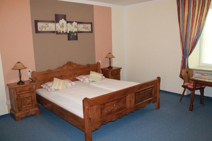 Imagen de la habitación del Garni Hotel Post. Foto 7
