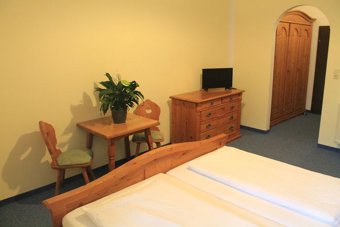 Imagen de la habitación del Garni Hotel Post. Foto 15