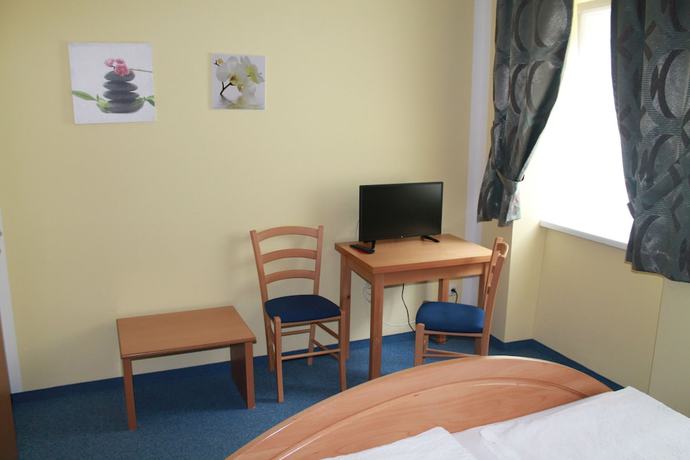 Imagen de la habitación del Garni Hotel Post. Foto 18