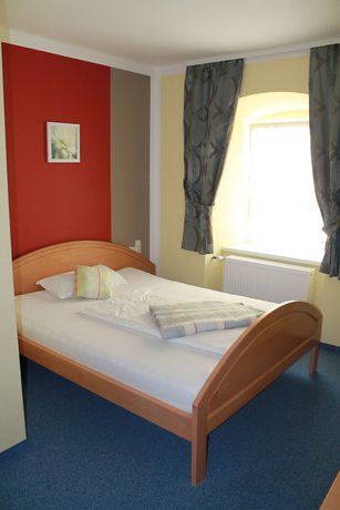 Imagen de la habitación del Garni Hotel Post. Foto 19