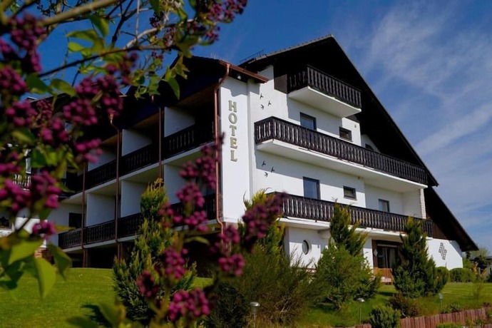 Imagen general del Garni Hotel and Ferienwohnungen Seeschl&ouml;&szlig;chen. Foto 5