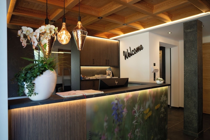 Imagen de los interiores del Garni Marianne. Foto 15