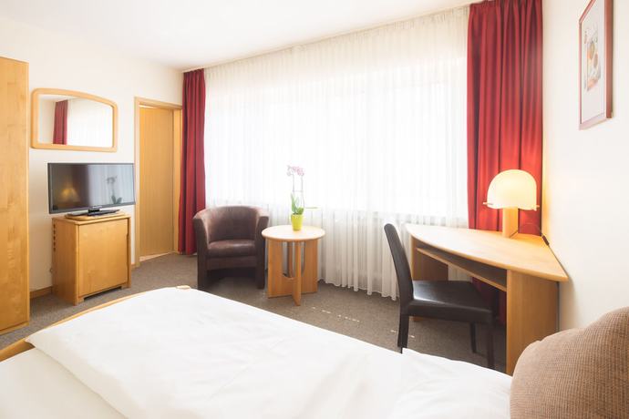 Imagen de la habitación del Garni-Hotel Bonnem-Inn. Foto 10