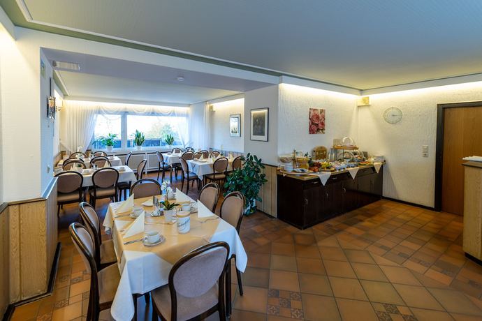 Imagen del bar/restaurante del Garni-Hotel Bonnem-Inn. Foto 5