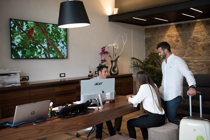 Imagen de los interiores del Gasometer Urban Suites. Foto 16