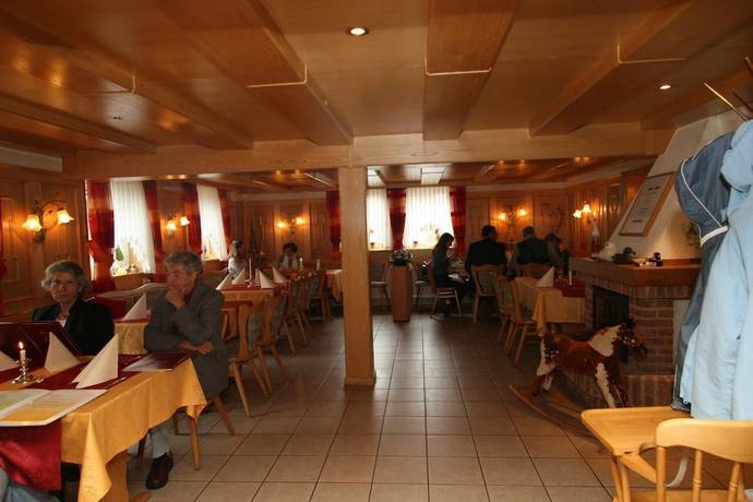 Imagen del bar/restaurante del Gasthaus Brauner Hirsch. Foto 3