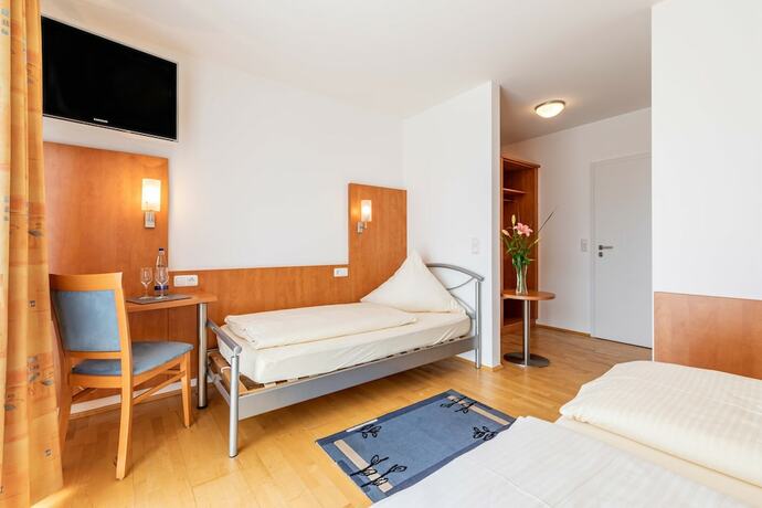Imagen de la habitación del Gasthaus Ostermeier. Foto 15
