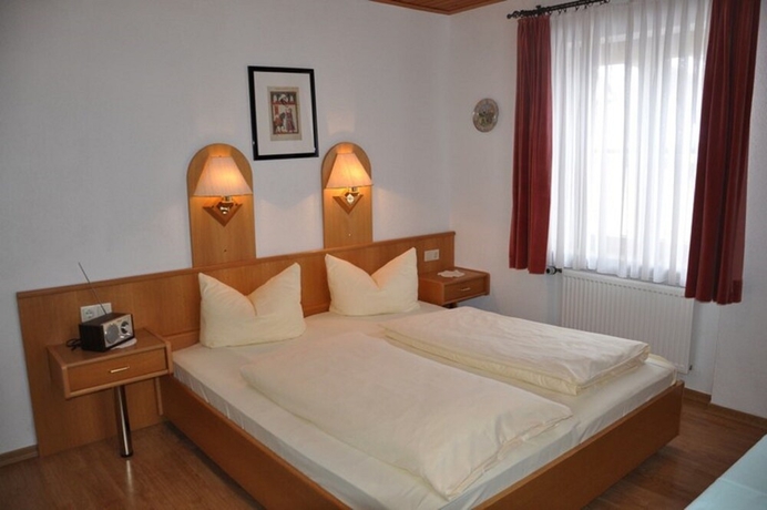 Imagen de la habitación del Gasthaus Tauberstube. Foto 10