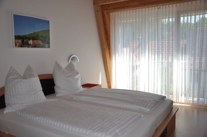 Imagen de la habitación del Gasthaus Warteck. Foto 8