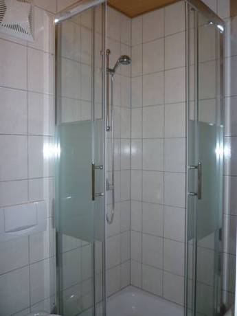 Imagen de la habitación del Gasthaus & Hotel Backhendlstation. Foto 7