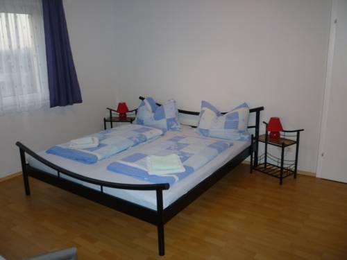 Imagen de la habitación del Gasthaus & Hotel Backhendlstation. Foto 13