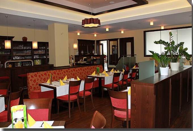 Imagen del bar/restaurante del Gasthaus and Hotel Gr&uuml;nhof. Foto 5