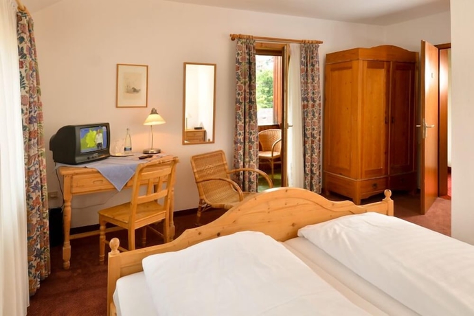Imagen de la habitación del Gasthof Adler, Schramberg. Foto 7