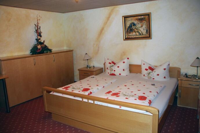 Imagen de la habitación del Gasthof Adler, Zusmarshausen. Foto 15