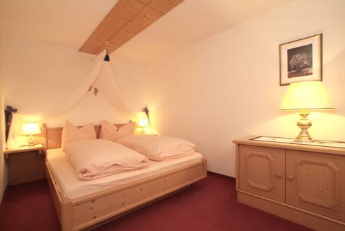 Imagen de la habitación del Gasthof Enzian. Foto 12