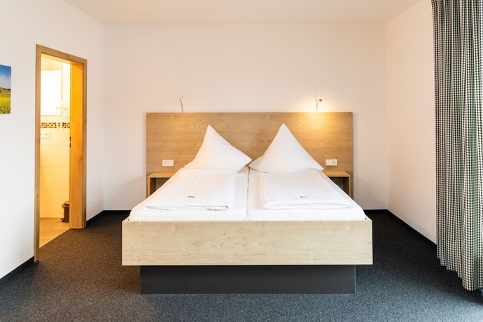 Imagen de la habitación del Gasthof Linde - Hotel Blum. Foto 5