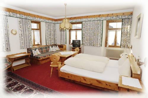 Imagen de la habitación del Gasthof L&ouml;wen, Bartholom&auml;berg. Foto 2