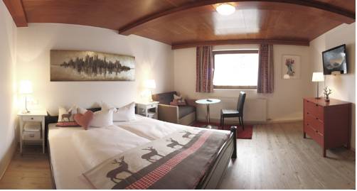 Imagen de la habitación del Gasthof Restaurant Waldcaf&eacute;. Foto 2