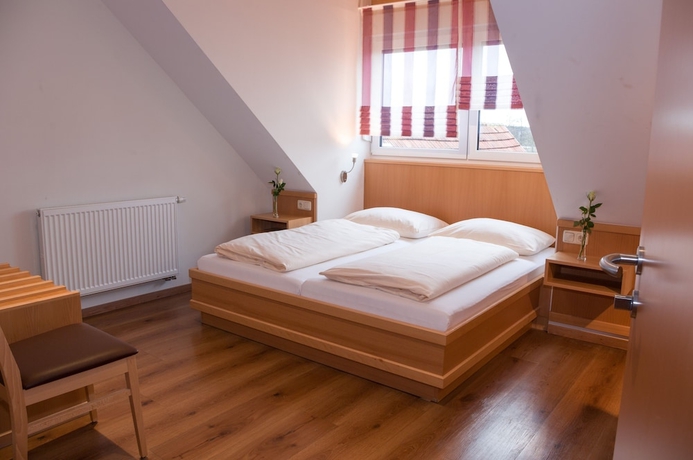 Imagen de la habitación del Gasthof Schwarzes Ro&szlig;. Foto 9