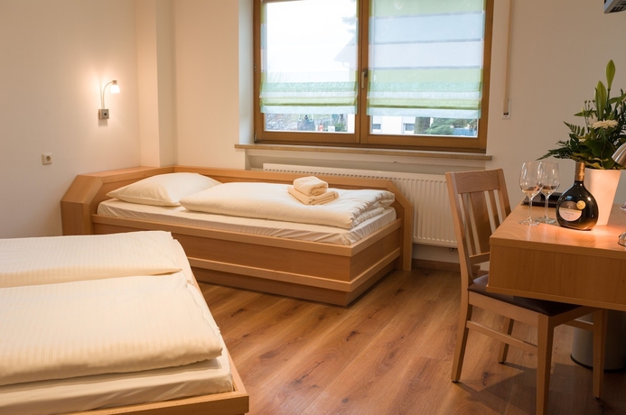 Imagen de la habitación del Gasthof Schwarzes Ro&szlig;. Foto 11