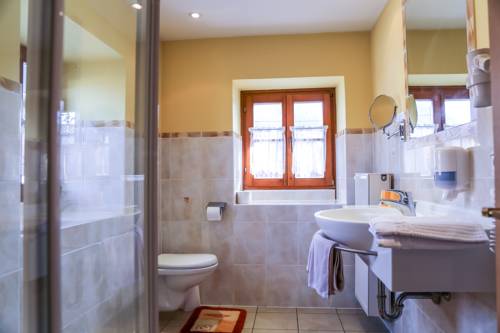 Imagen de la habitación del Gasthof Simmerlwirt. Foto 12