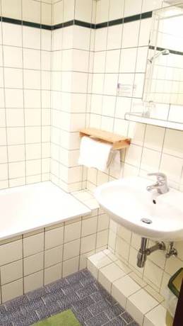 Imagen de la habitación del Gasthof Zum Grünen Baum. Foto 10