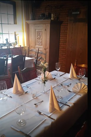 Imagen del bar/restaurante del Gasthof and Hotel Schmitz. Foto 2