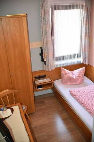 Imagen de la habitación del Gasthof zum goldenen Schiff. Foto 7