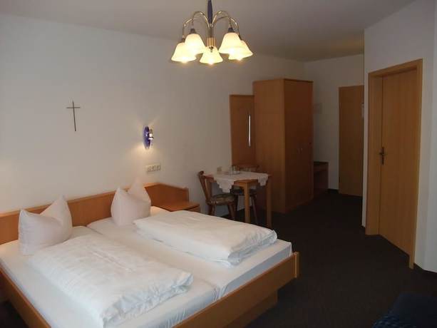 Imagen de la habitación del Gasthof-Pension Alte Post. Foto 8