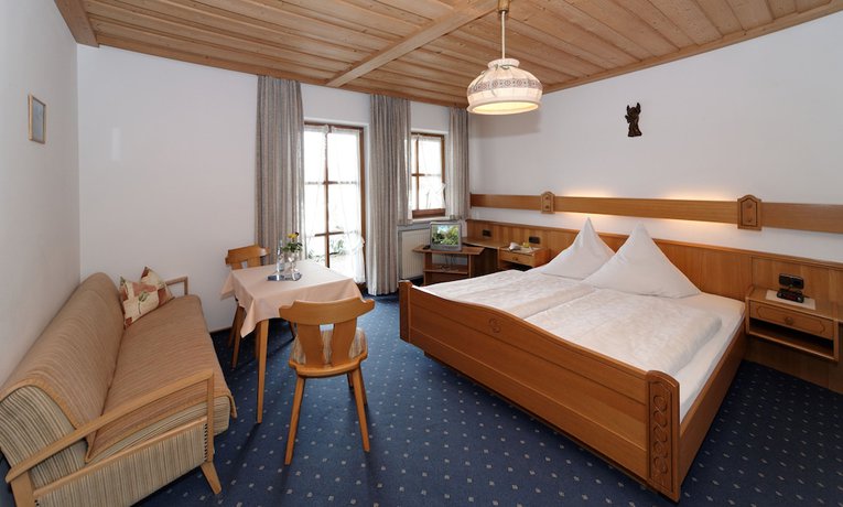 Imagen de la habitación del Gasthof-Pension Kraus. Foto 4