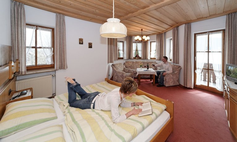 Imagen de la habitación del Gasthof-Pension Kraus. Foto 10