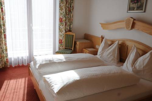 Imagen de la habitación del Gasthof-pension Ortner. Foto 10