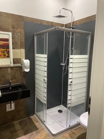 Imagen de la habitación del Gastpark Hotel. Foto 10