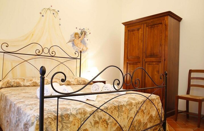 Imagen general del Gatto Bianco Tizzauli. Foto 6