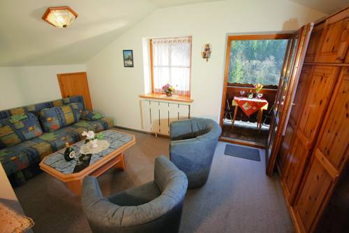 Imagen de la habitación del G&auml;stehaus Alpina, Berchtesgaden. Foto 7