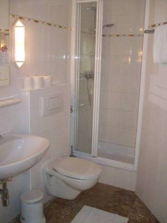 Imagen de la habitación del Gästehaus Auerhahn. Foto 4