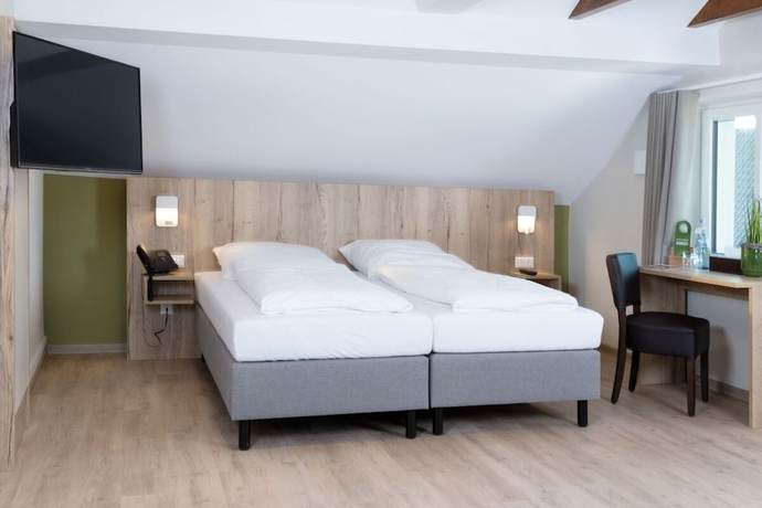 Imagen de la habitación del G&auml;stehaus Dillertal. Foto 4