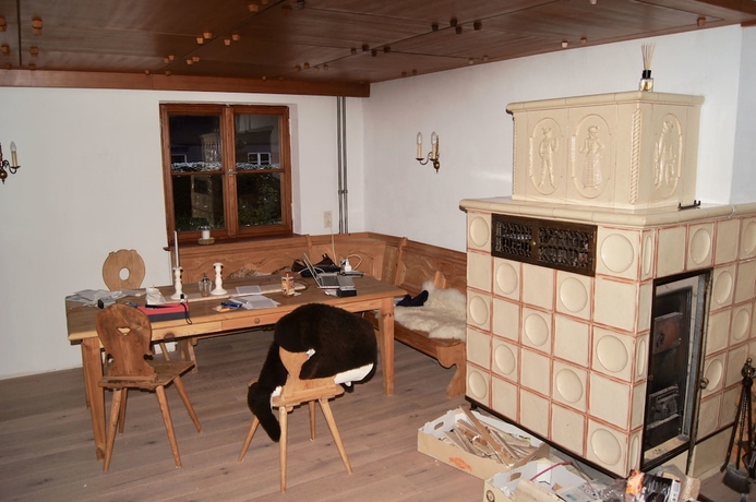 Imagen de los interiores del G&auml;stehaus Drachenfels. Foto 9